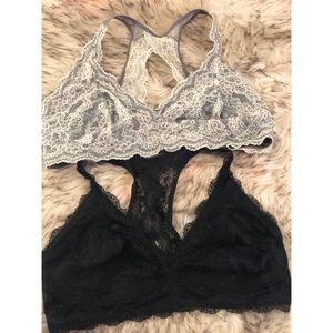 Off brand bralettes! Never worn!